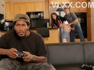 [Skinny Man Tanhua] Thần tán gái xinh, Nữ sinh viên xuất sắc đeo kính, Cận cảnh âm hộ ướt át, Cơ thể cô gái lăn tròn và bị đâm mạnh!